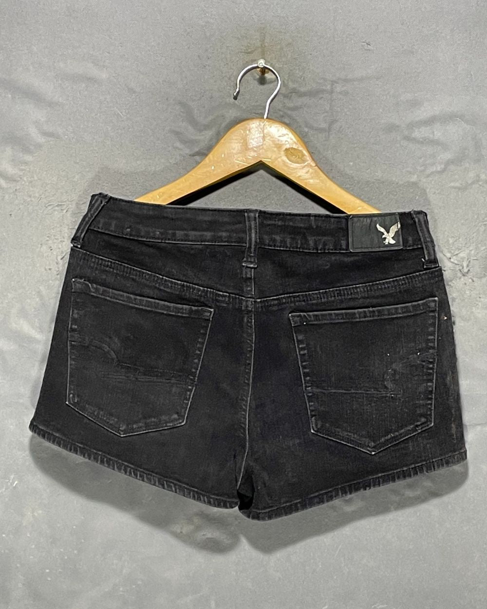 American Eagle Black Jeans Short For Women Medium