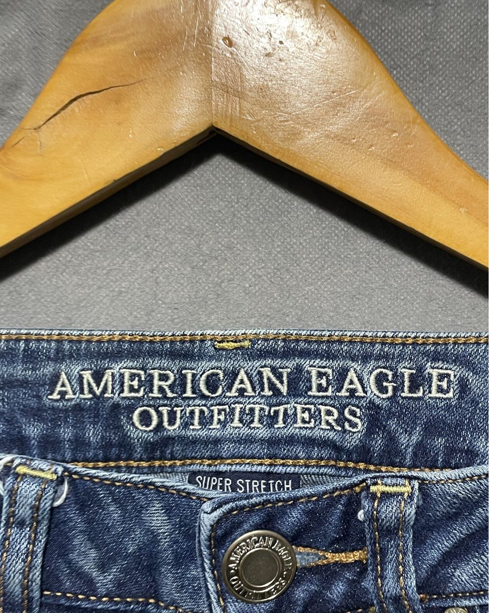 American Eagle Blue Jeans For Women Medium