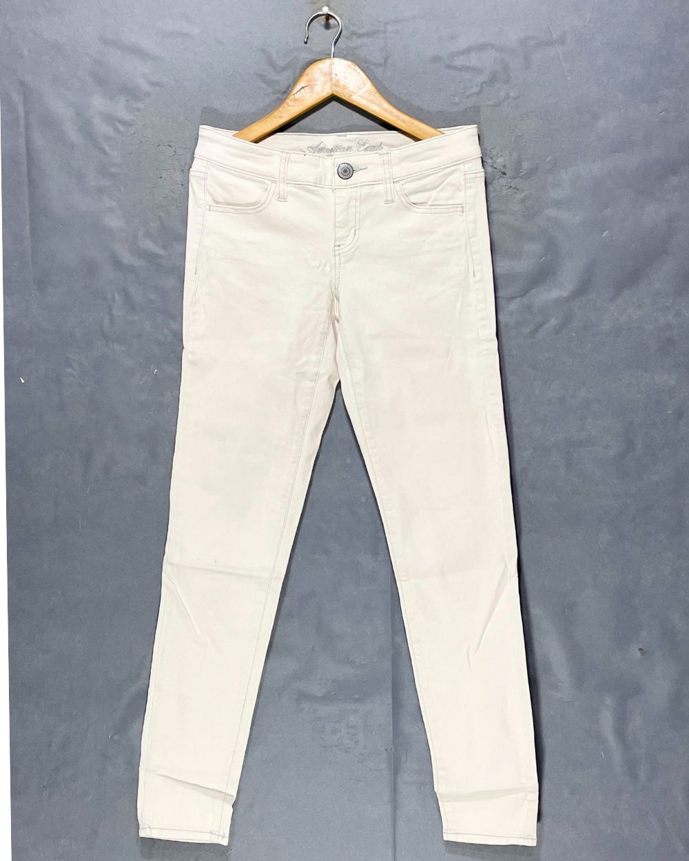 American Eagle White Jeans For Women Medium
