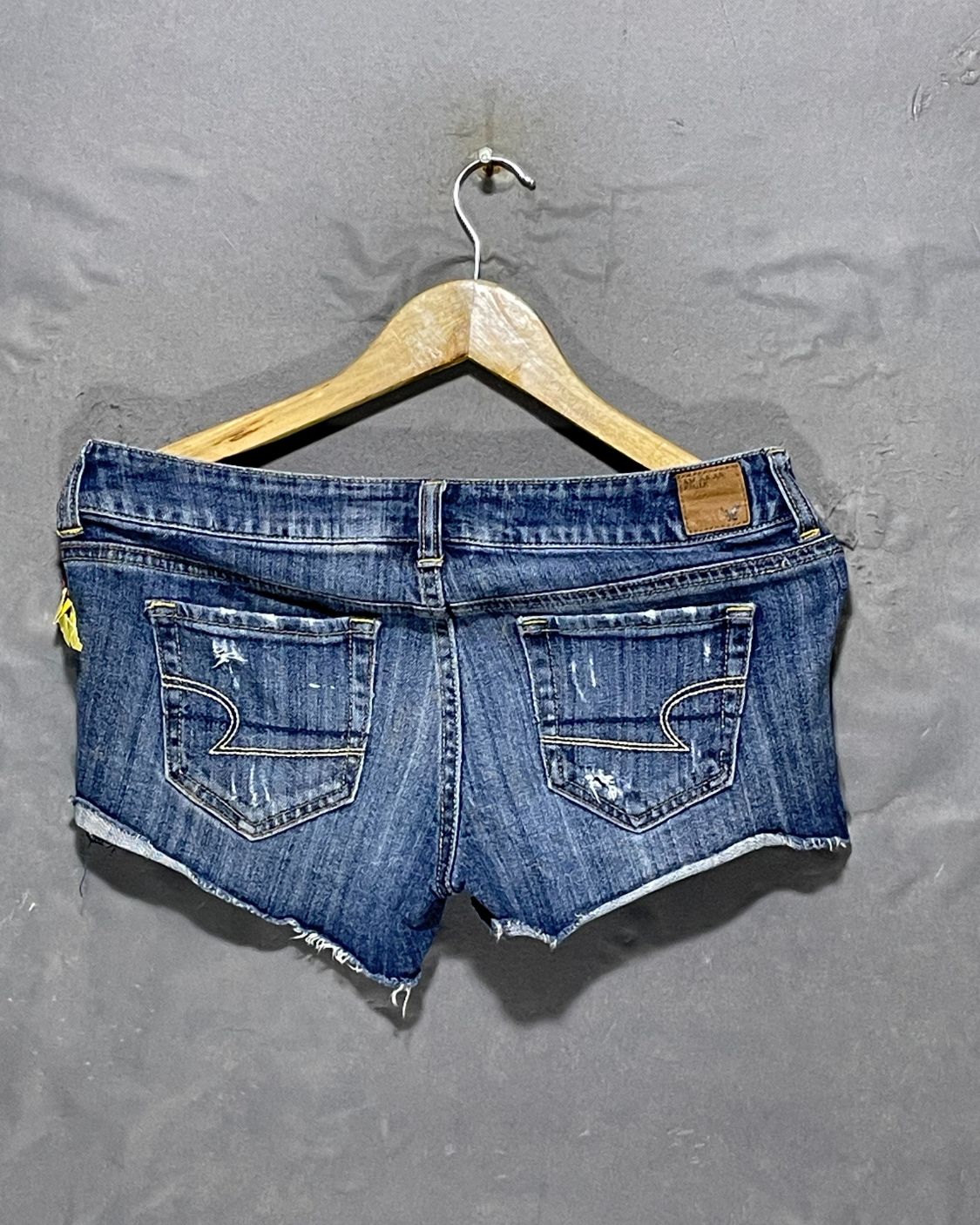 American Eagle Blue Jeans Short For Women Large