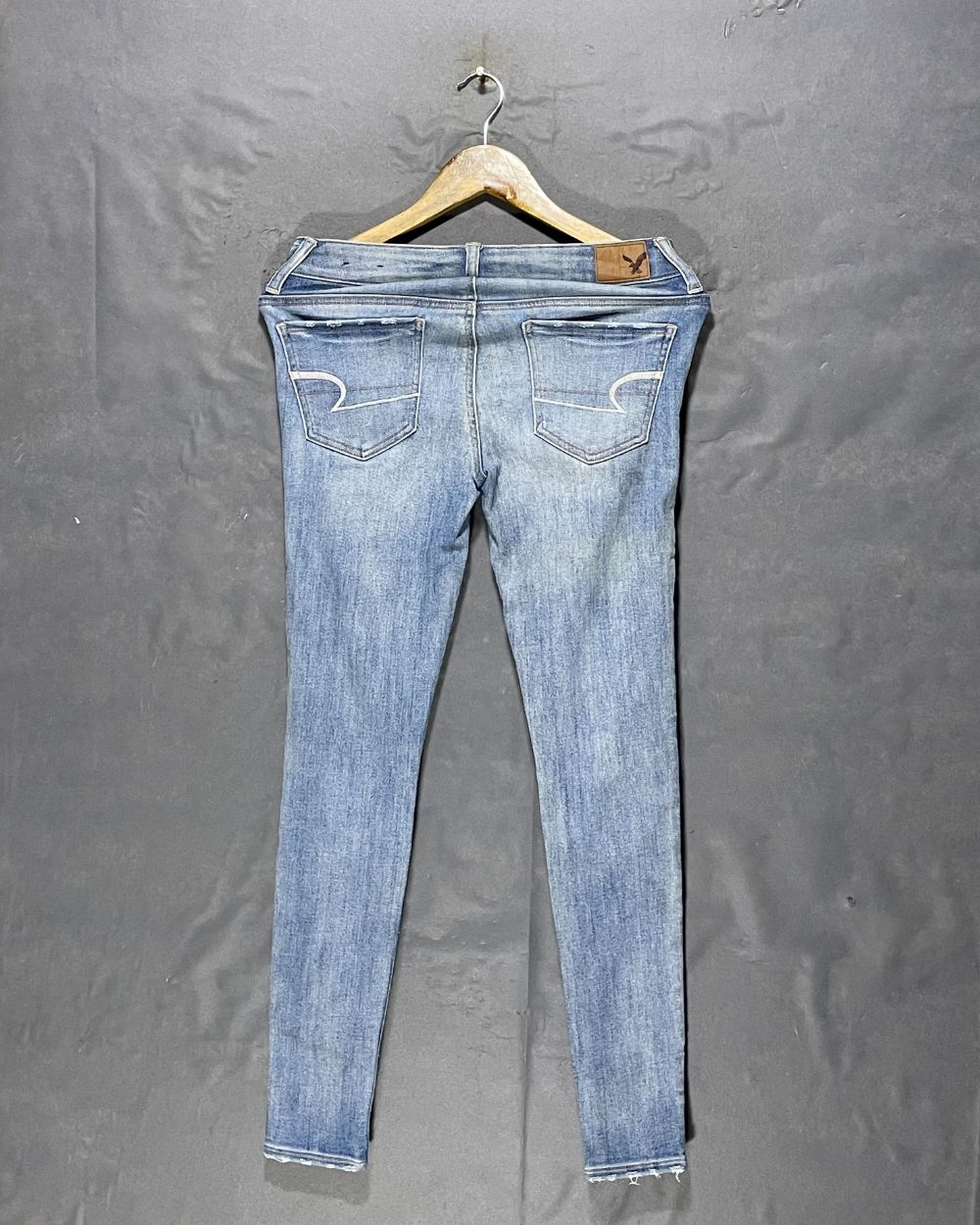 American Eagle Blue Jeans For Women Medium