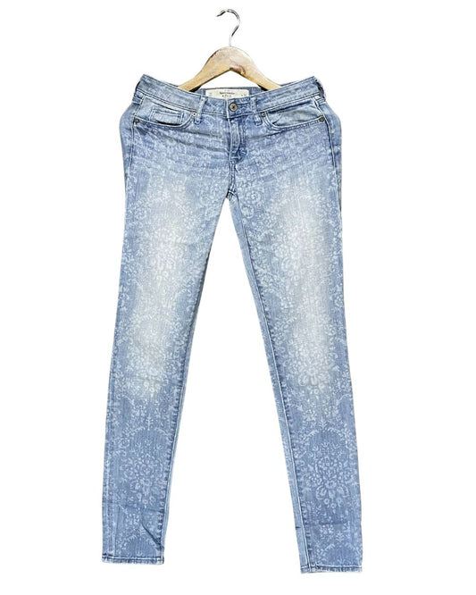 Abercrombie & Fitch Blue Jeans For Women Medium