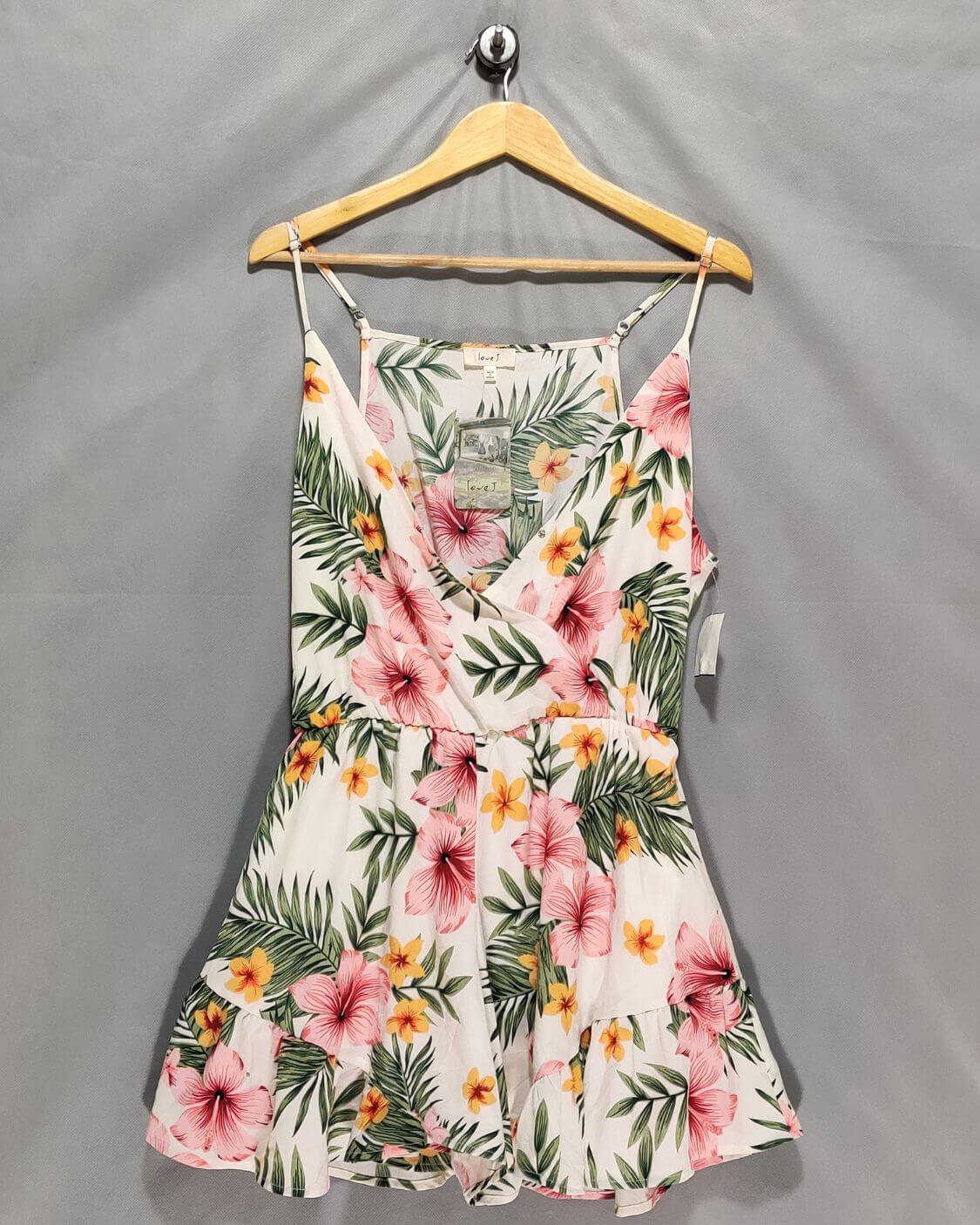 Levej White For Women Crop Top L