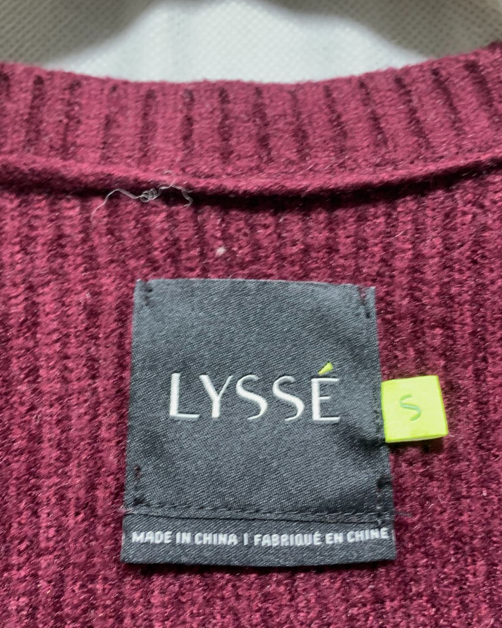LYSSE Maroon Sweater For Women Small