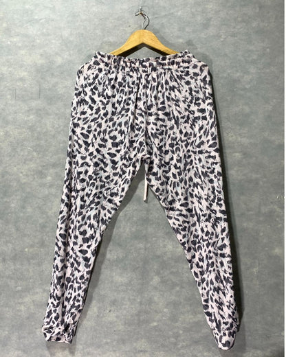 Thrift Queen Pink Trousers For Woman Large