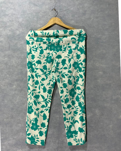 Time & True Green Trousers For Woman 16 Years