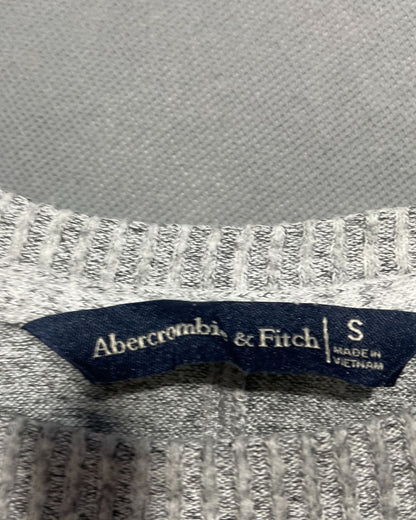 Abercrombie & Fitch Sweatshirt For Women Small