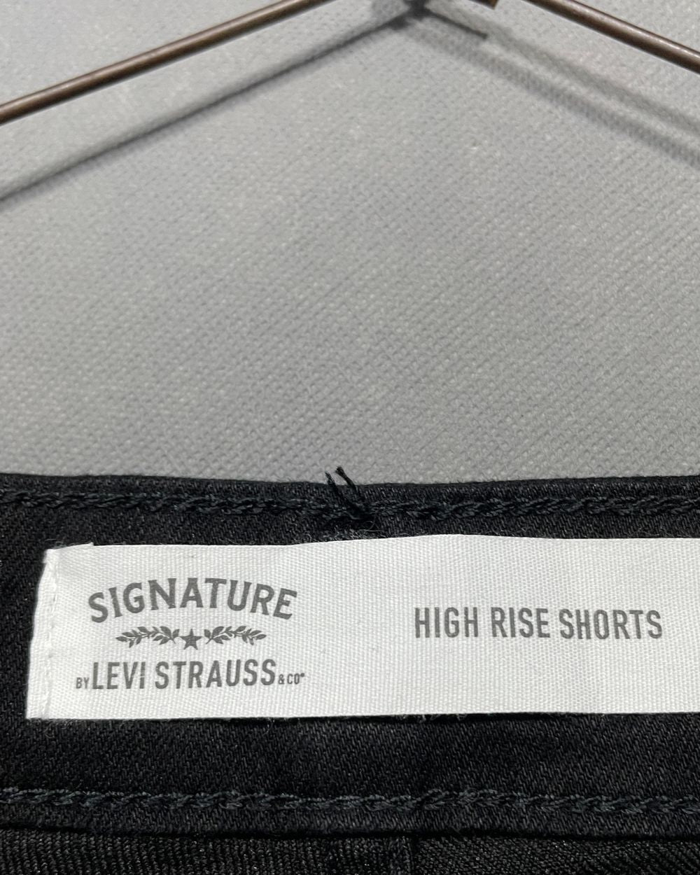 Signature Jeans Short For Women