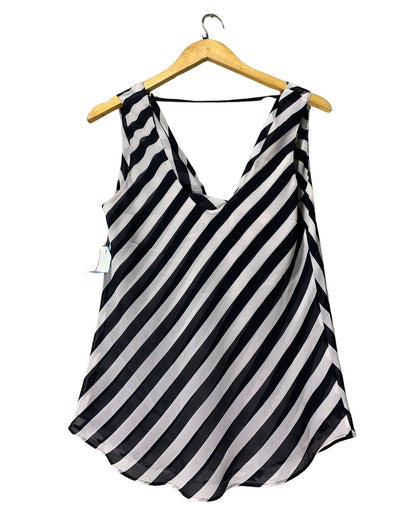 .Iris. Top For Women