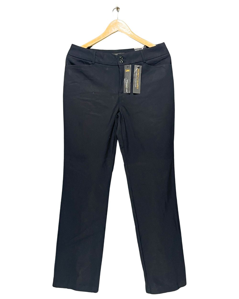 Lee Black Cotton Jeans For Women Large | ThriftQueen.pk