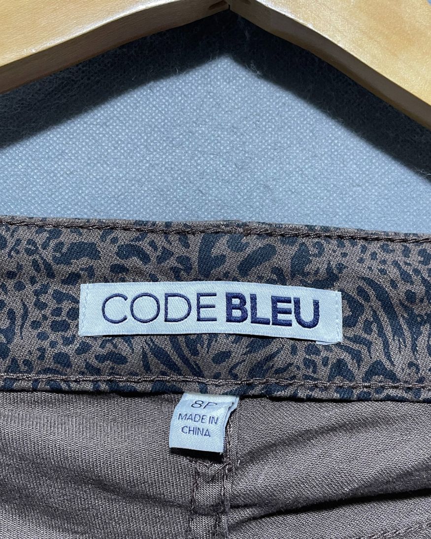 Code Bleu Brown Jeans For Women Large | ThriftQueen.pk