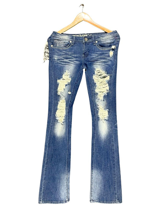 Machine Blue Denim Jeans For Women M | ThriftQueen.pk