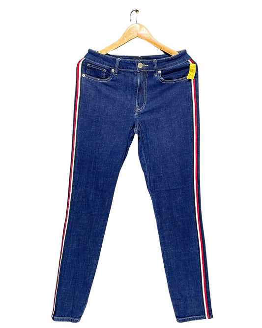 Tommy Hilfiger Blue Jeans For Women Large | ThriftQueen.pk