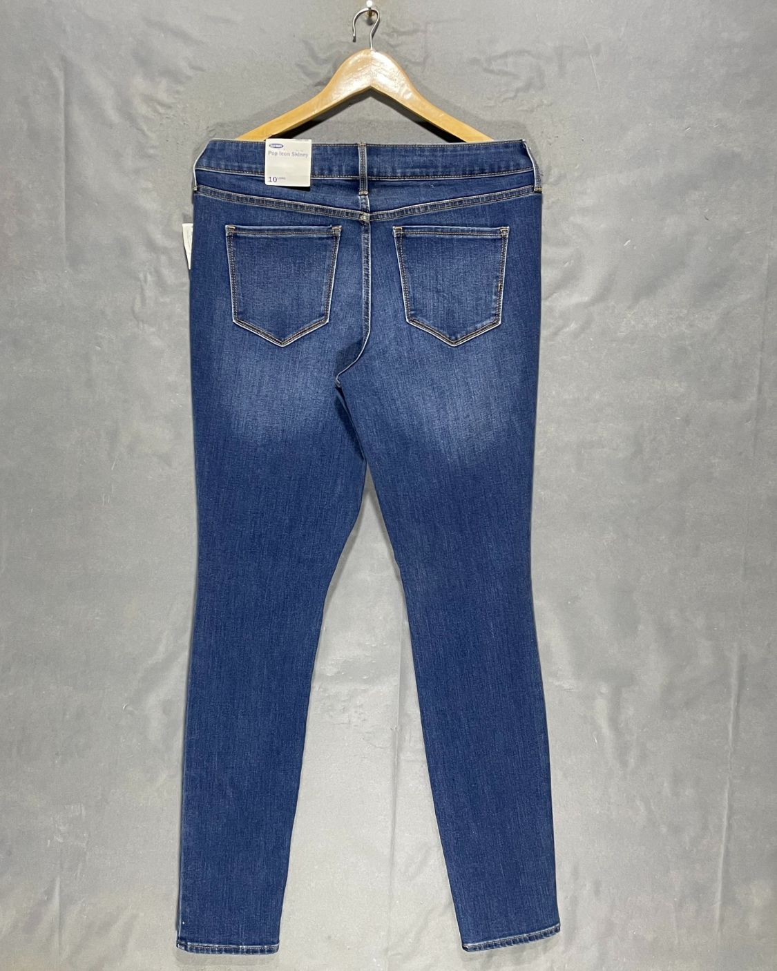 Old Navy Blue Jeans For Women Large | ThriftQueen.pk