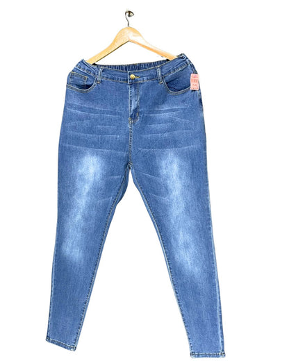 Allabreve Blue Jeans For Women XL | ThriftQueen.pk