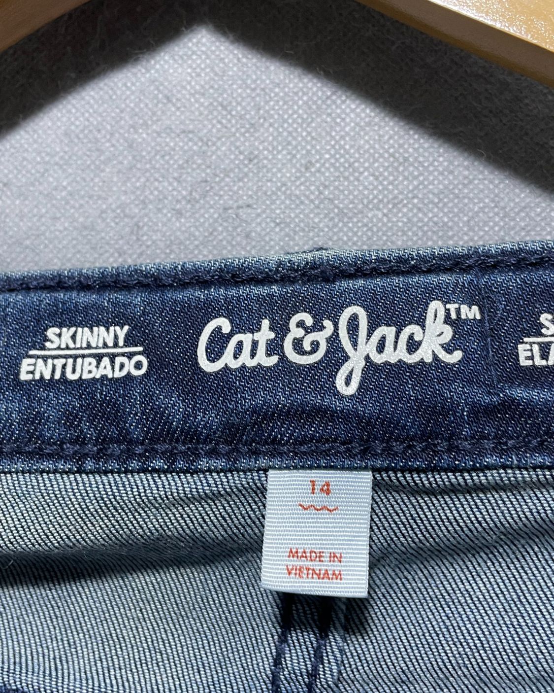 Cat & Jack Blue Jeans For Women Large | ThriftQueen.pk