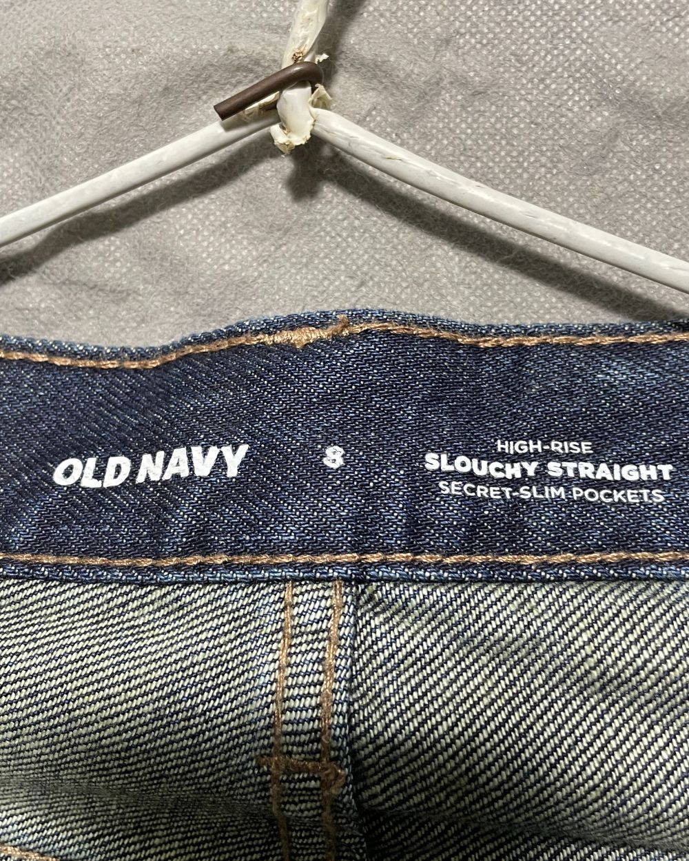 Old Navy Blue Jeans For Women Large | ThriftQueen.pk