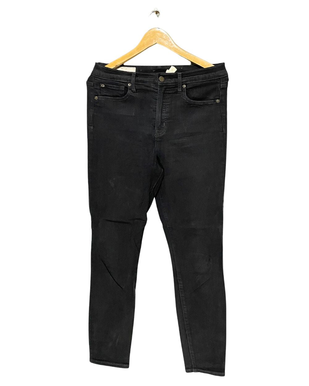 Gap Black Jeans For Women Large | ThriftQueen.pk