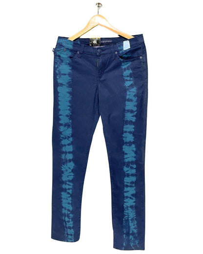 Rock & Republic Blue Jeans For Women Large | ThriftQueen.pk