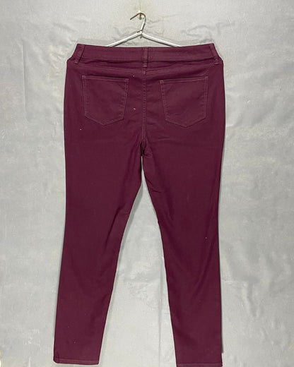 St Joh's Bay Maroon Jeans For Women X Large | ThriftQueen.pk