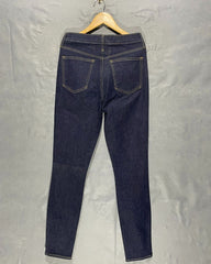 Gap Blue Jeans For Women XS | ThriftQueen.pk