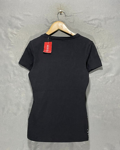 Guess Black Cotton T Shirt For Women XS | ThriftQueen.pk