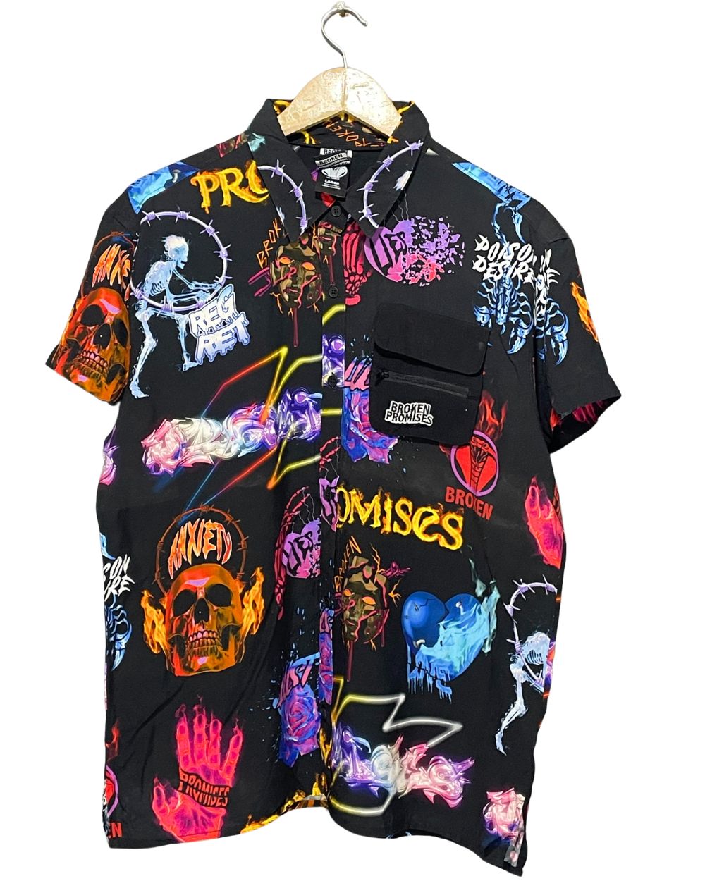 Broken Promises Black Cotton Shirt For Women L | ThriftQueen.pk