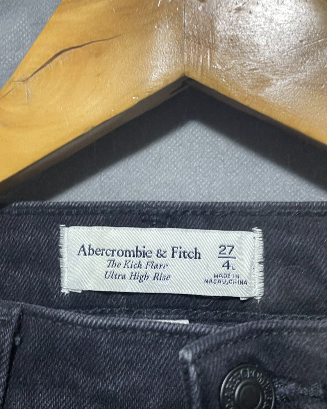 Abercrombie Gray Jeans For Women Small