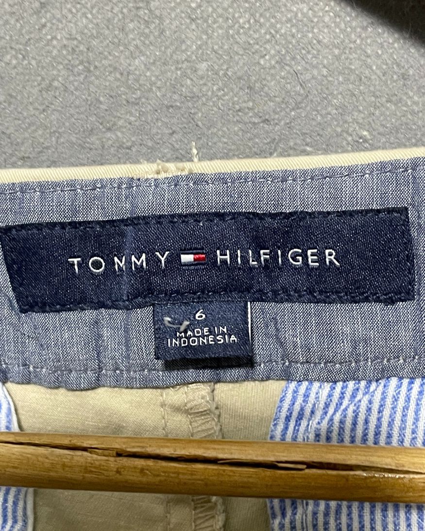 Tommy Hilfiger Khaki Jeans Short For Women Large