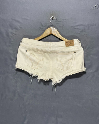 Hollister Cream Jeans Short For Women Large