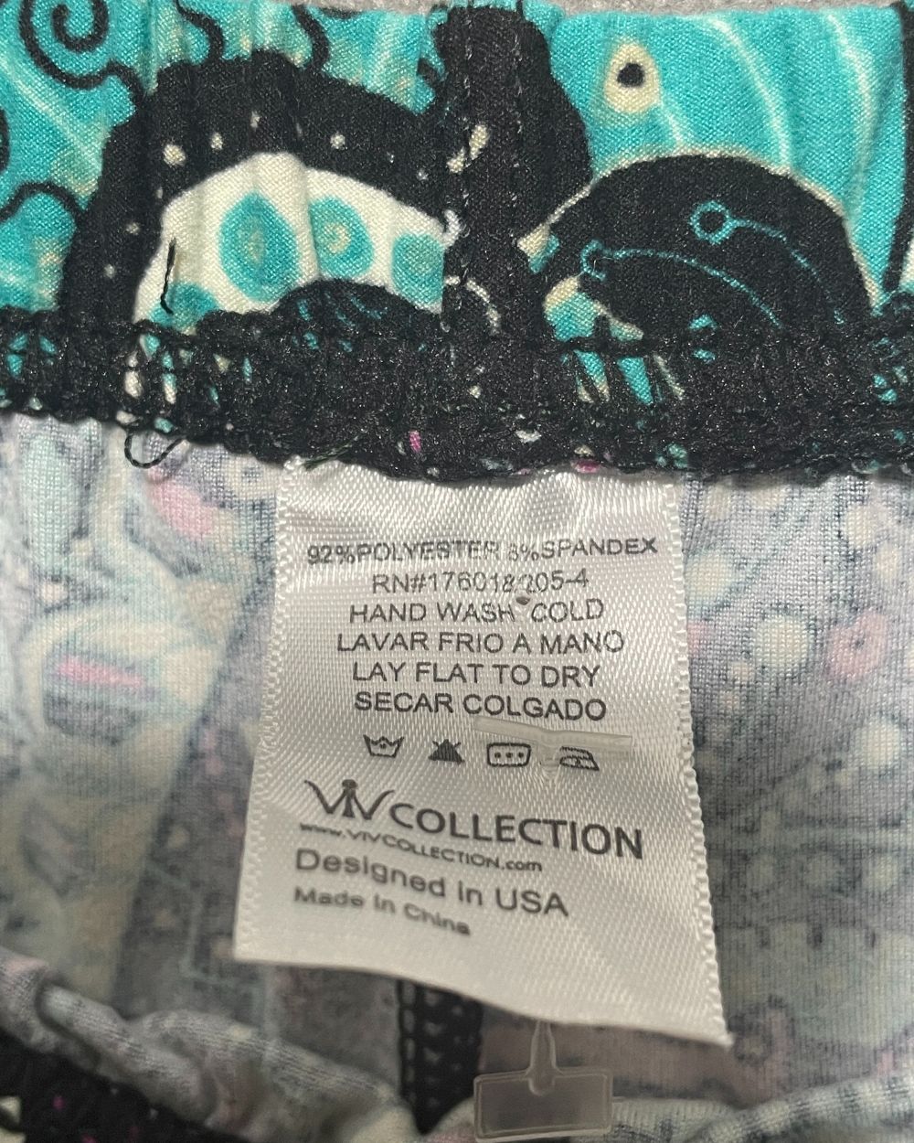 VIV Collection Black Sport Gym tights For Women L