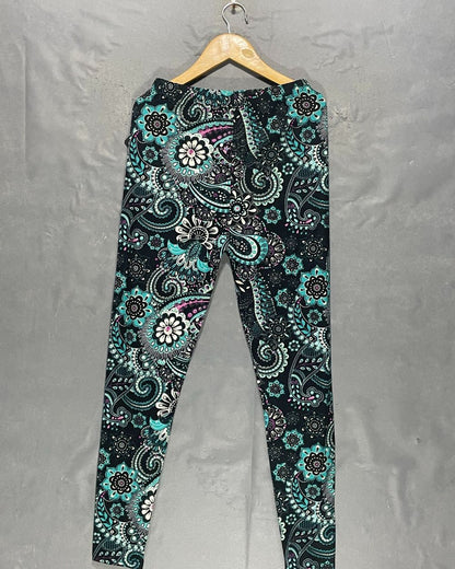 VIV Collection Black Sport Gym tights For Women L