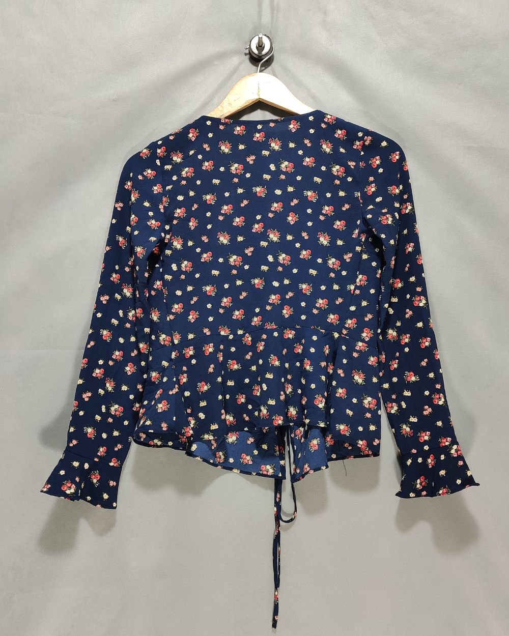 H&M Blue Polyester For Women Crop Tops S