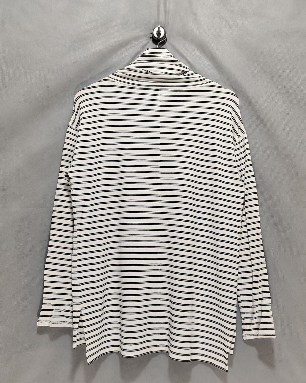 Liz Claiborne White Polyester For Women Crop Tops Medium