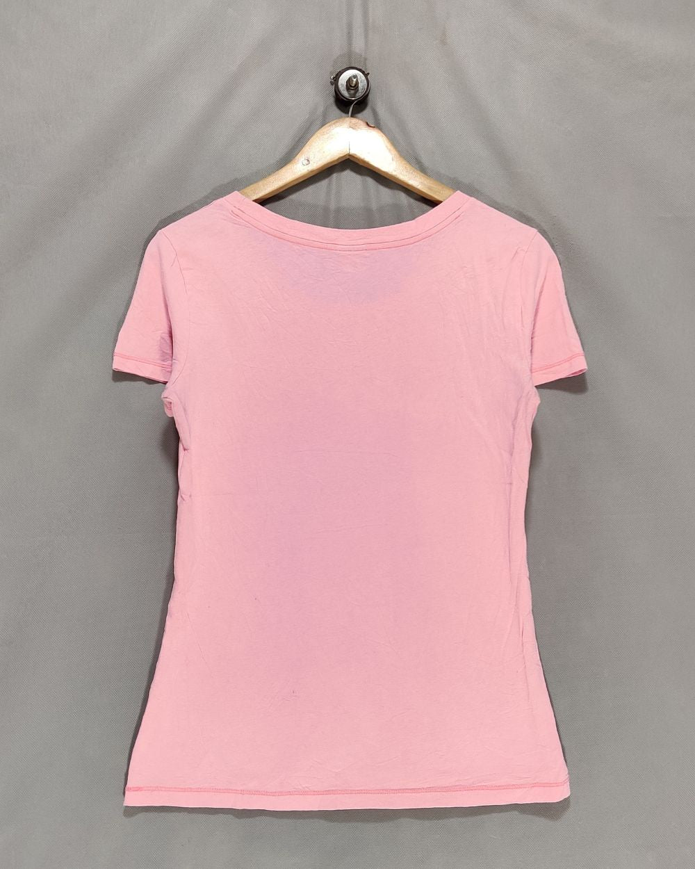 Hollister Pink Cotton T Shirt For Women L