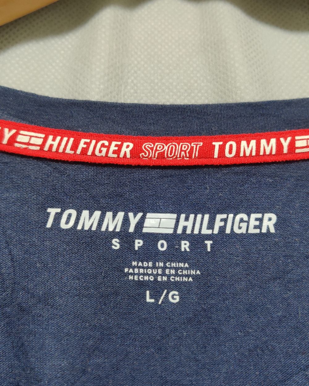 Tommy Hilfiger Black Cotton T Shirt For Women L