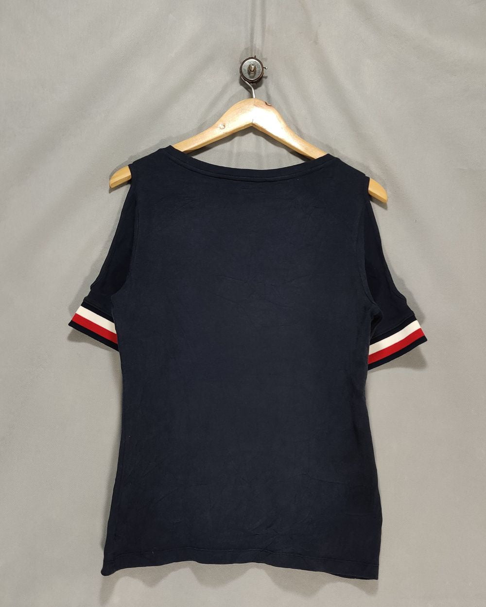 Tommy Hilfiger Blue Cotton T Shirt For Women M