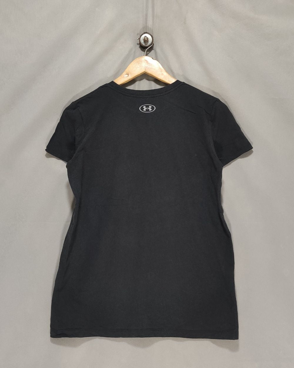 Under Armour Black Cotton T Shirt For Women M