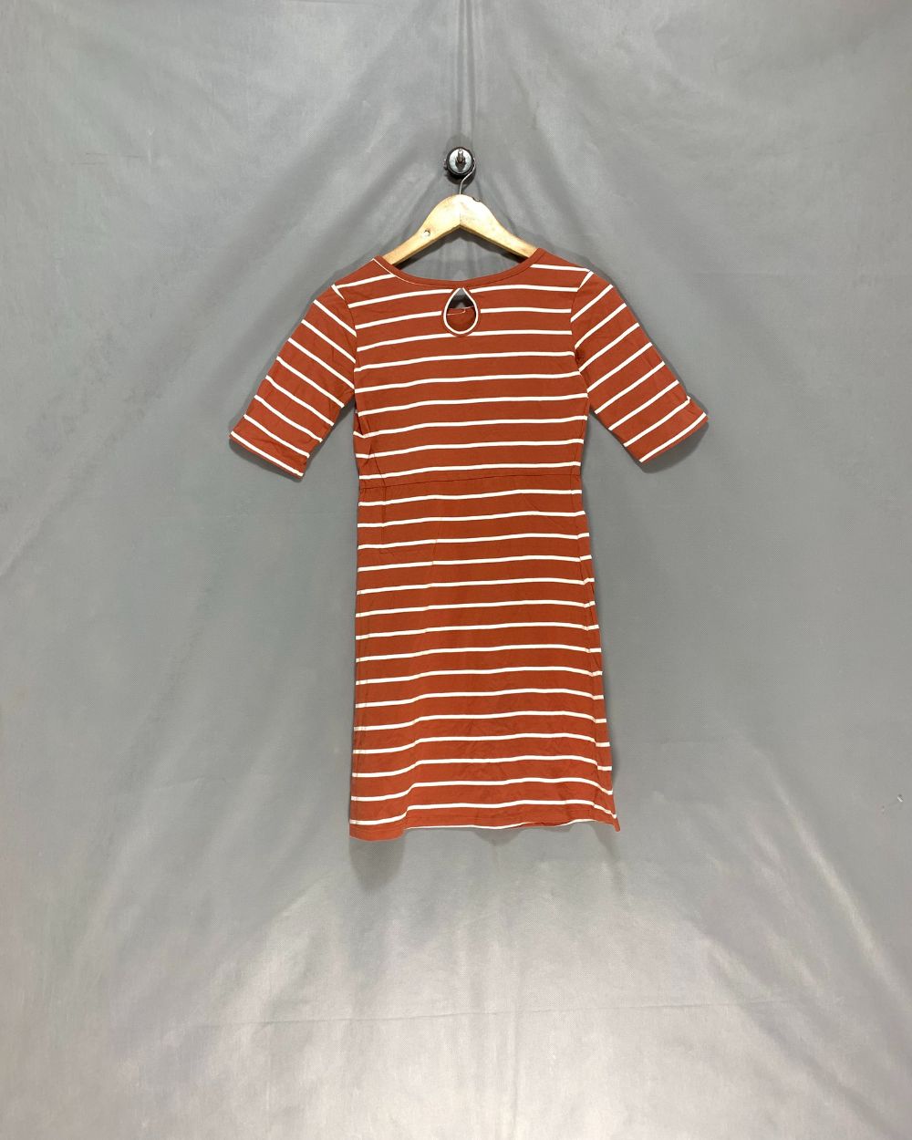 Thrift Queen Brown For Women Dresses S