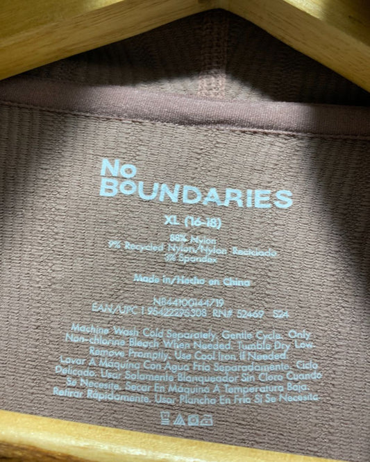 No Boundaries Maroon Zipper For Women 18 Years