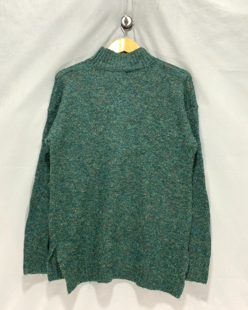 Well Worn Green Sweater For Women S