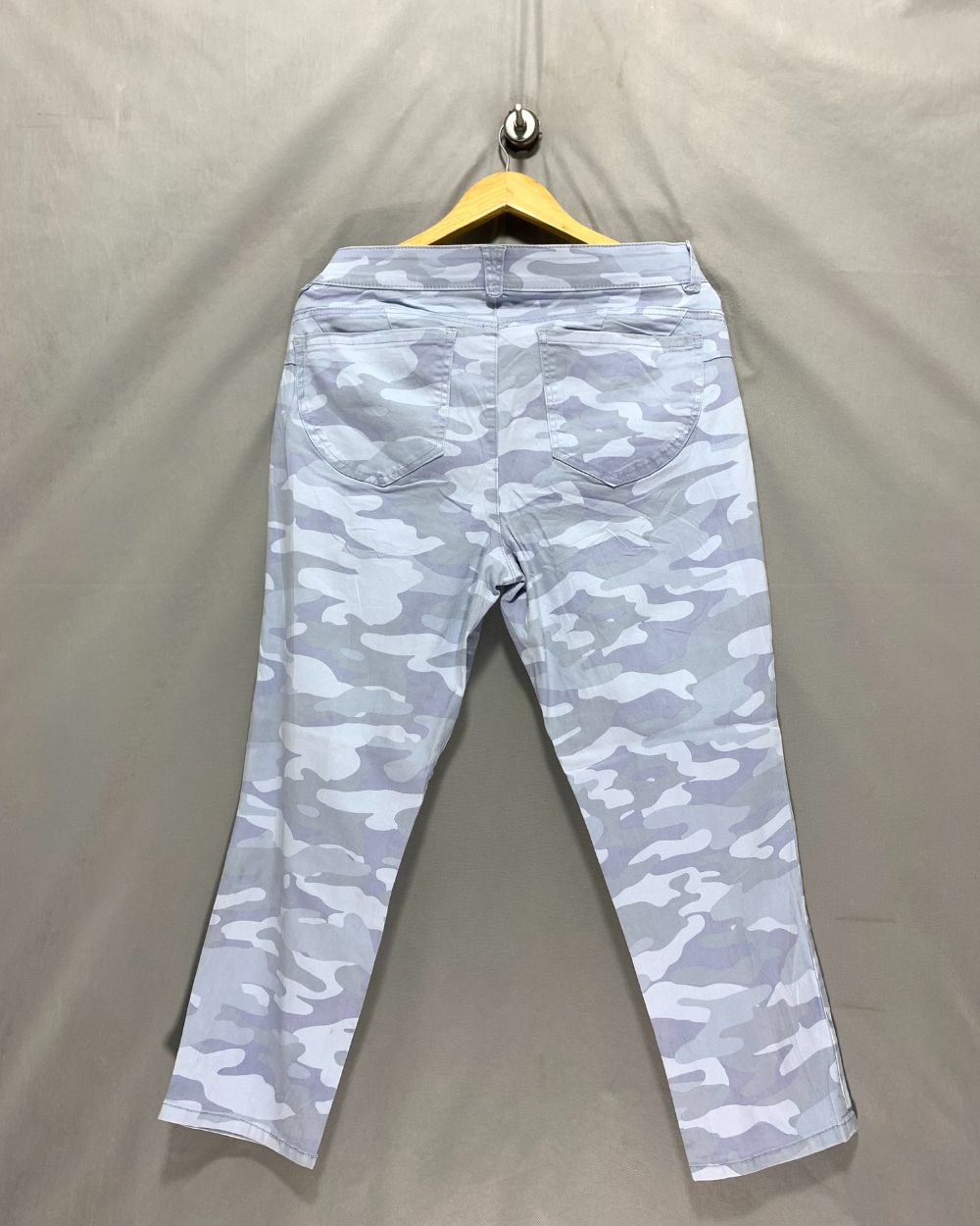 Democracy Camouflage Jeans For Women L