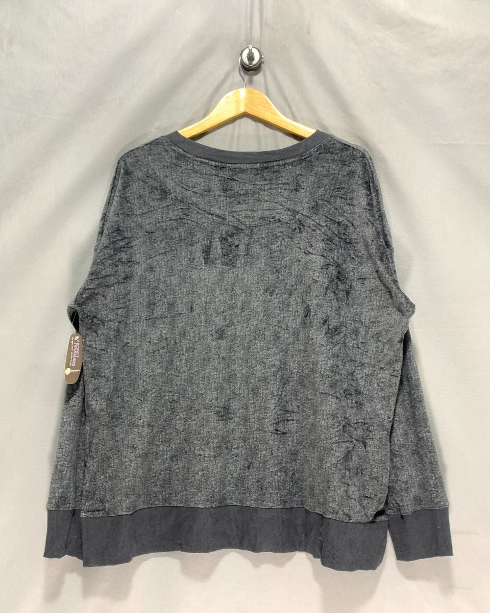 Secret Treasures Gray Sweatshirt For Women Large