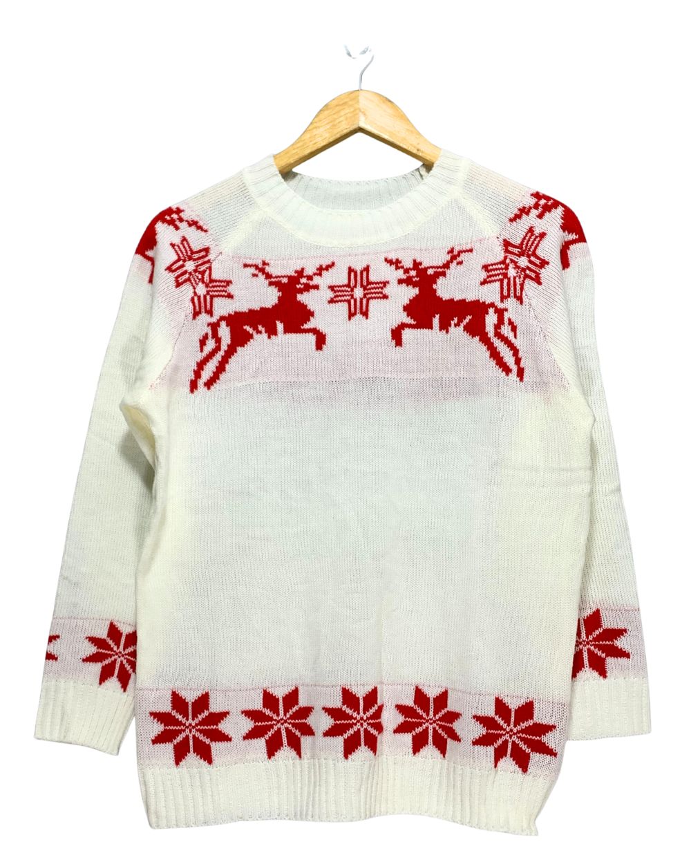 Thrift Queen White Sweater For Women M