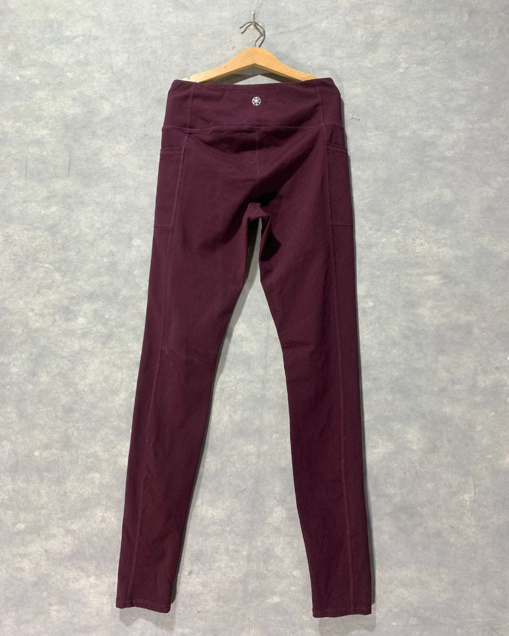 Gaiam Maroon Sport Gym tights For Women