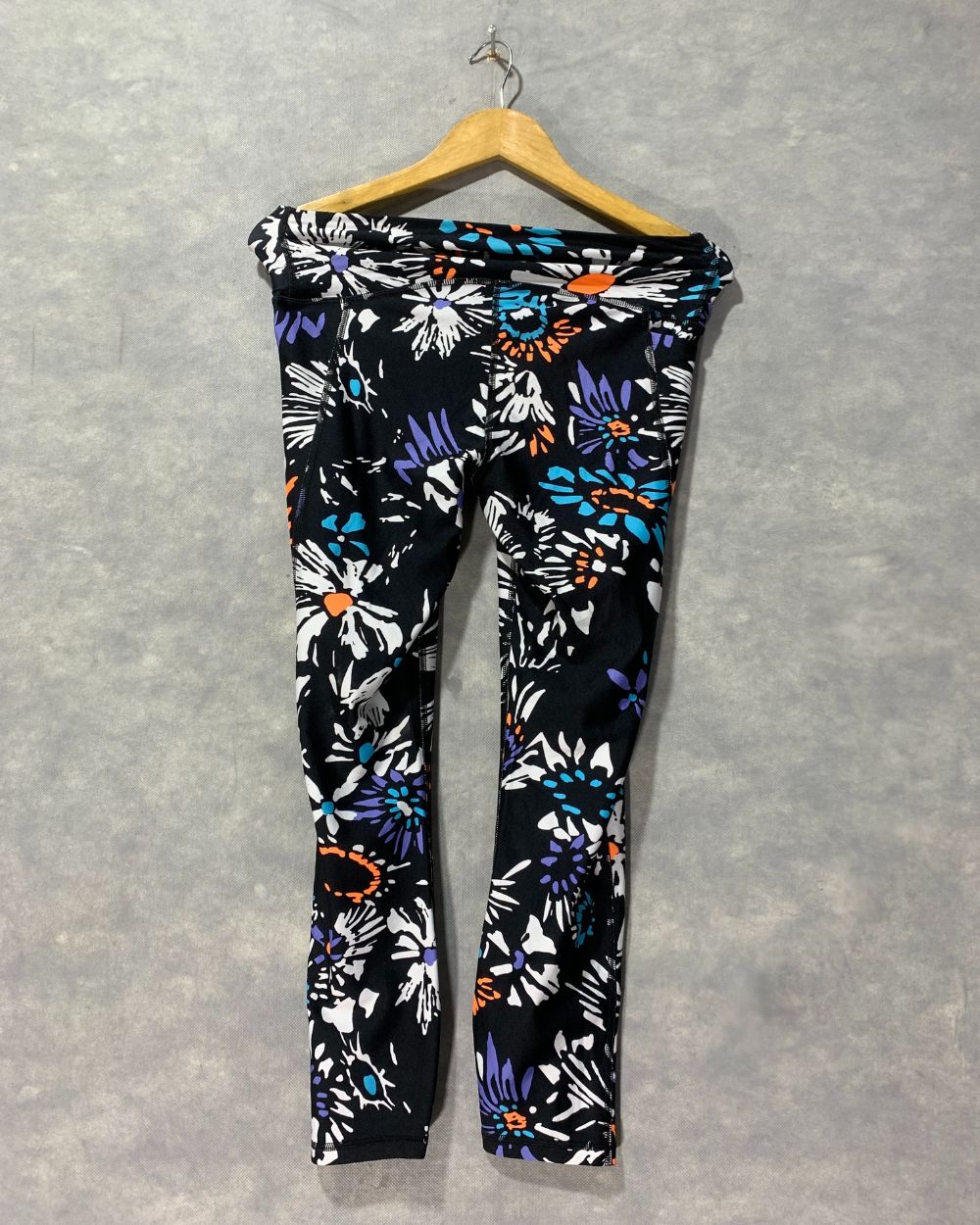 Under Armour Black Sport Gym tights For Women