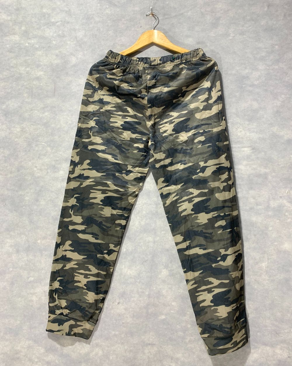 SHEIN Camouflage Trousers For Woman