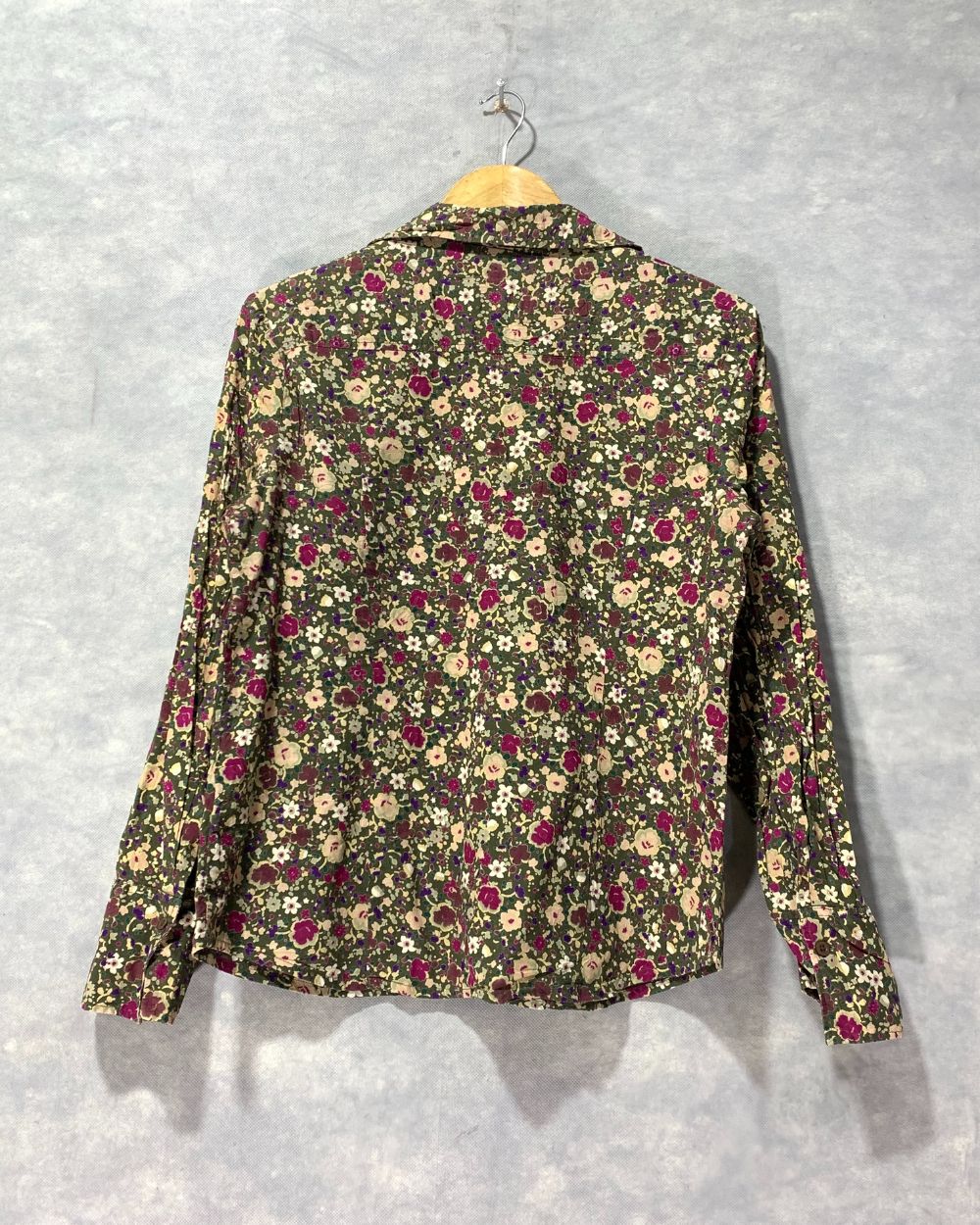 Gloria Vanderbilt For Women Top Small