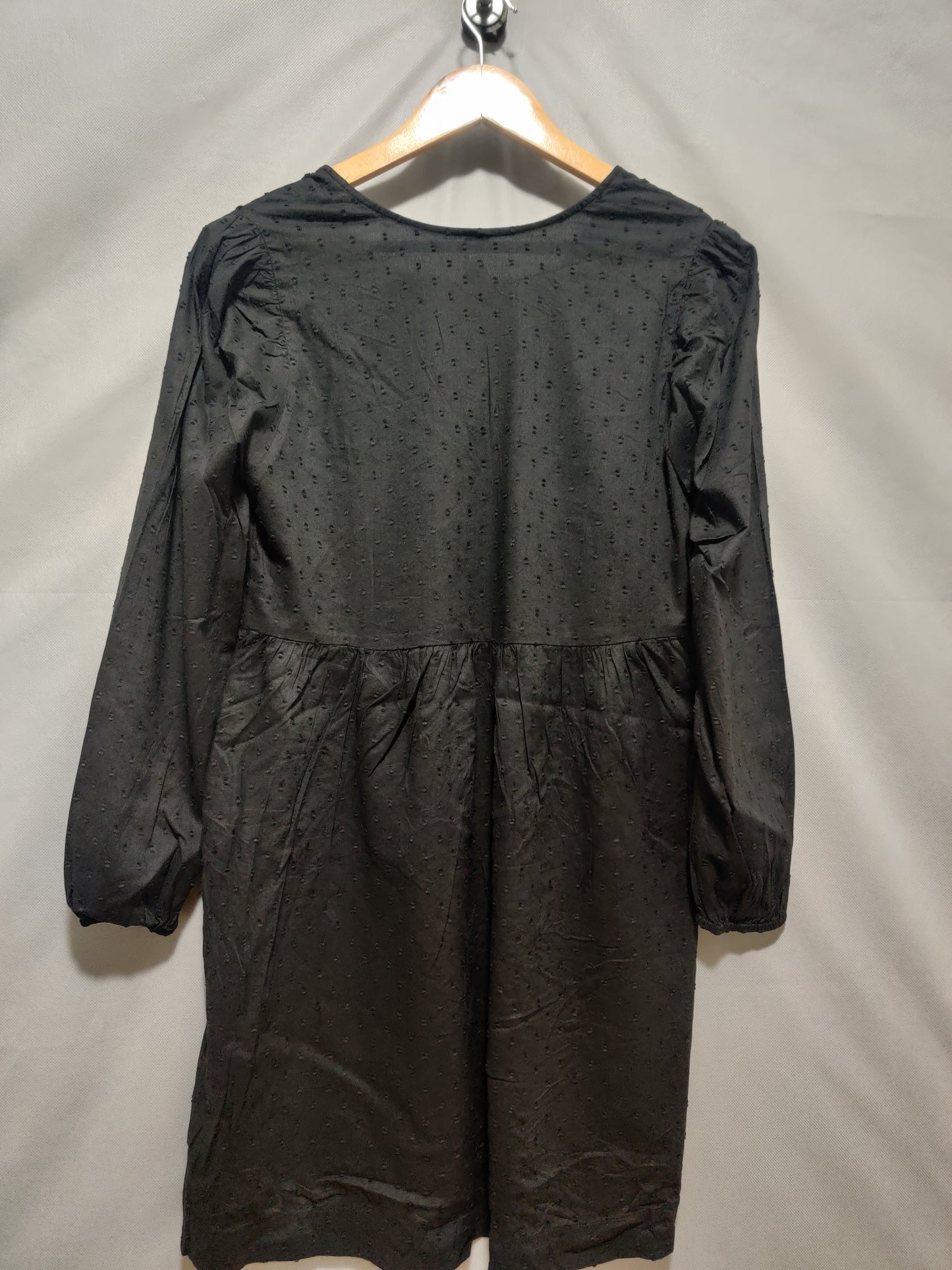 Old Navy Black Colour  For Women Dresses M