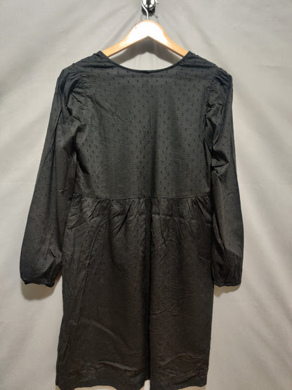 Old Navy Black Colour  For Women Dresses M